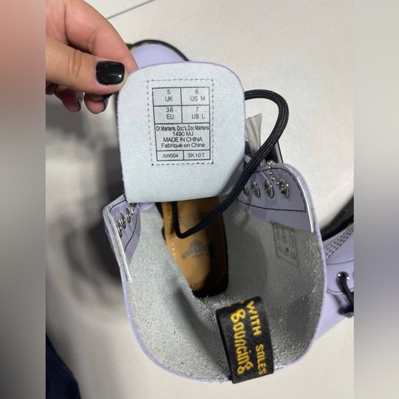 NWT New Marc Jacobs x Dr. Martens Redux Grunge Collection Leather Boot In Lilac - Picture 8 of 12